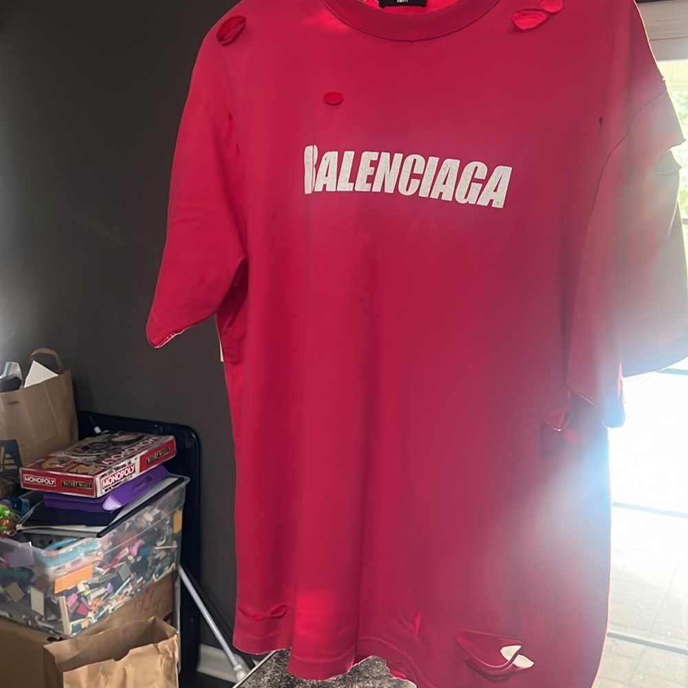 Balenciaga to short with factory rips